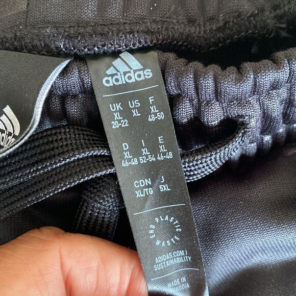 NWT ADIDAS Embossed Monogram Wide Leg Jogging Pants Regular Fit - Picture 9 of 13